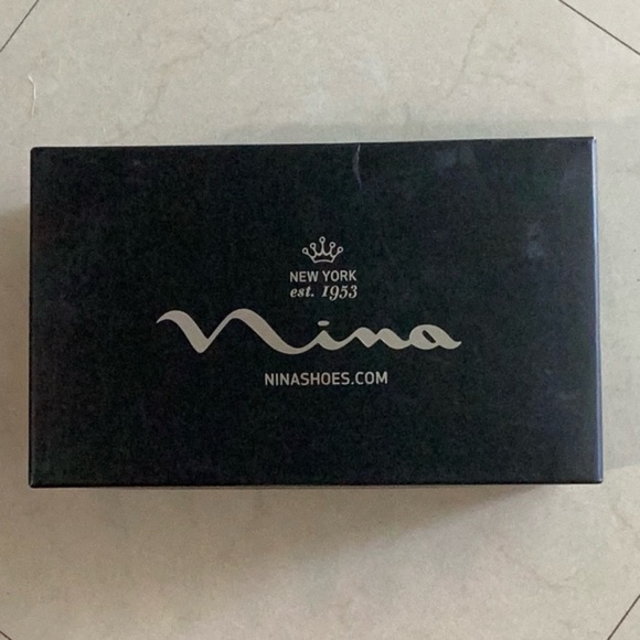 Nina Kelisha-YY Women's Sandals Navy Blue.
Sz 10M - Picture 4 of 4